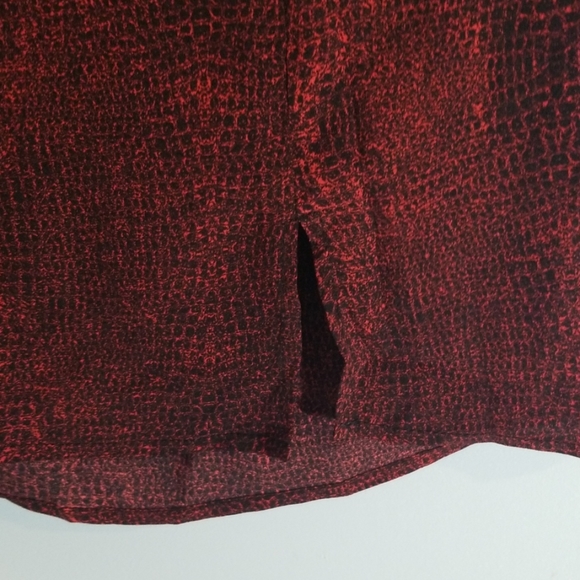 Penningtons red and black pattern tank top 1X - Picture 4 of 12